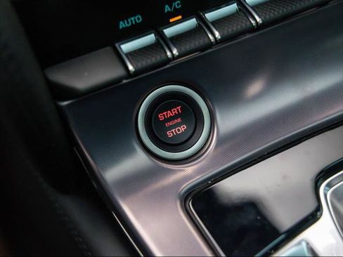 Certified 2024 Jaguar F-TYPE Coupe AWD image 32