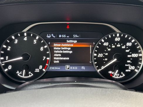 Used 2024 Nissan Frontier SV w/ Technology Package image 22