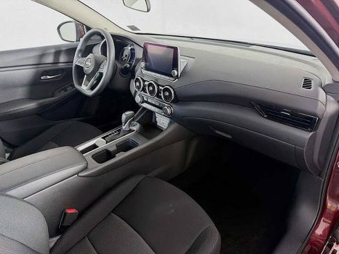 Certified 2025 Nissan Sentra SV FWD image 25