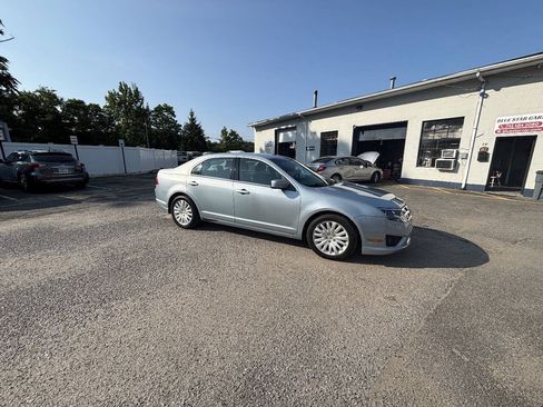 Used 2011 Ford Fusion Hybrid FWD image 17
