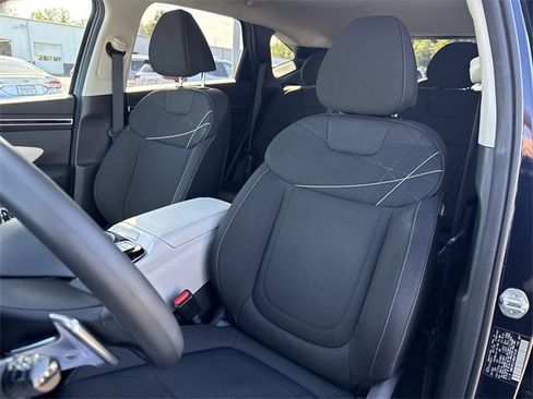 Used 2022 Hyundai Tucson Blue image 19