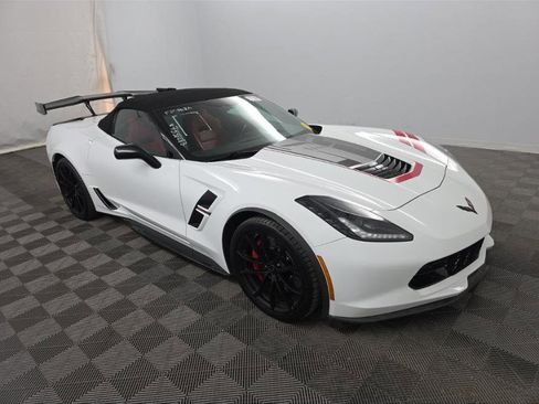 Used 2019 Chevrolet Corvette Grand Sport w/ Carbon Flash Badge Package image 1