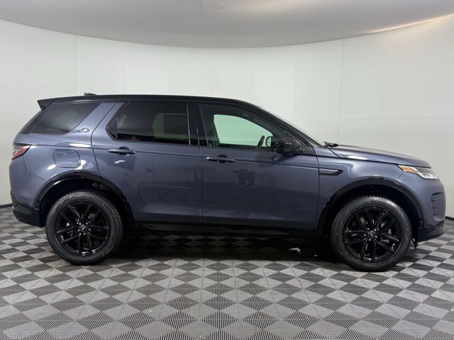 Certified 2025 Land Rover Discovery Sport Dynamic SE AWD/4WD image 9