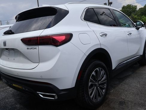Used 2024 Buick Envision Preferred AWD/4WD image 3