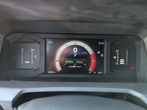Used 2024 Toyota Tacoma SR5 AWD/4WD image 15