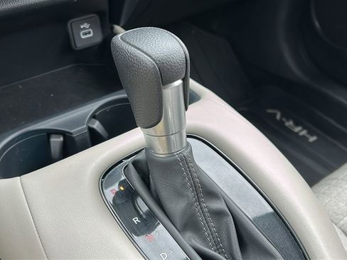 Used 2023 Honda HR-V LX image 19