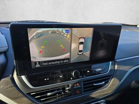 Used 2024 Nissan Altima 2.5 SL image 24