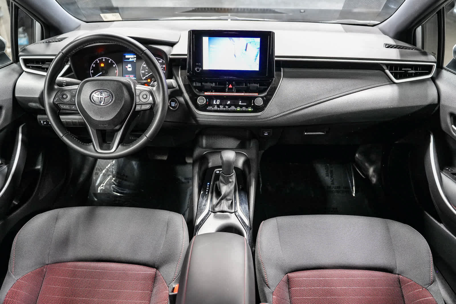 Certified 2025 Toyota Corolla SE FWD image 13