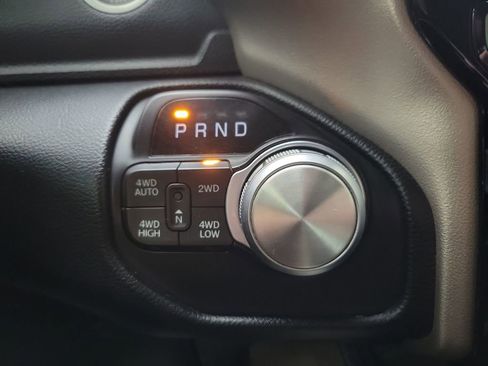 Used 2020 RAM 1500 Laramie image 29