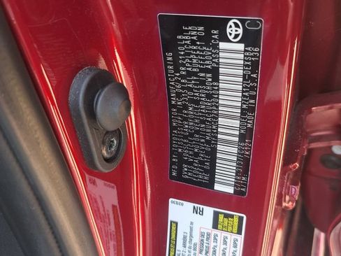 Used 2024 Toyota Corolla SE FWD image 27