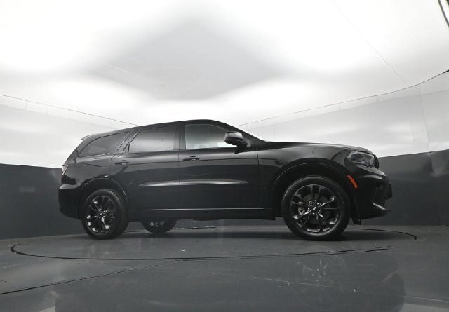 Used 2025 Dodge Durango GT AWD/4WD image 34