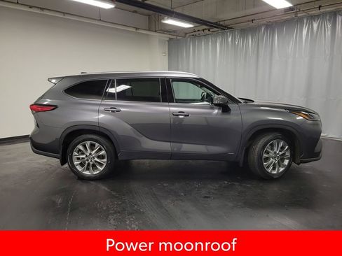 Used 2023 Toyota Highlander Limited image 9