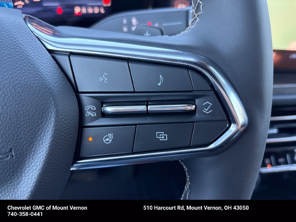 New 2027 Chevrolet Traverse Z71 w/ Enhanced Driving Package AWD/4WD image 35