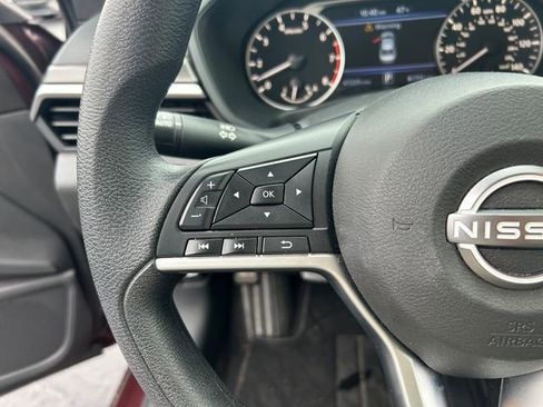 Used 2024 Nissan Altima 2.5 SV FWD image 20