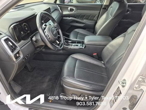 Certified 2023 Kia Sorento SX FWD image 23