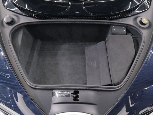 Used 2018 Bugatti Chiron image 50