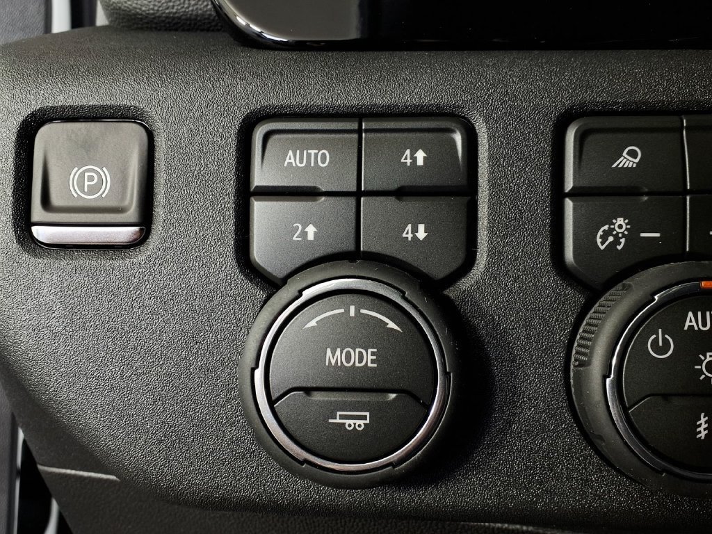 New 2026 Chevrolet Silverado 1500 RST w/ Texas Edition Plus AWD/4WD image 16