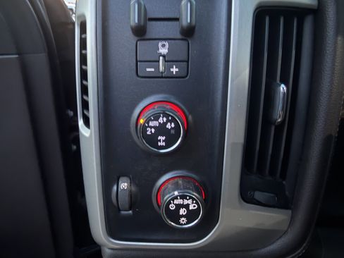 Used 2014 GMC Sierra 1500 SLE w/ SLE Value Package image 14