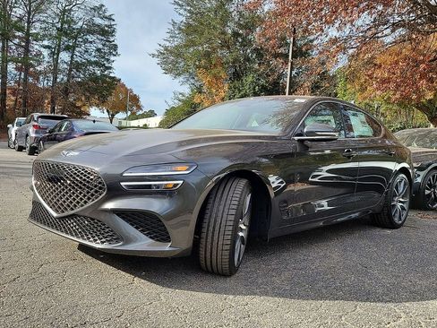 Used 2023 Genesis G70 2.0T image 10