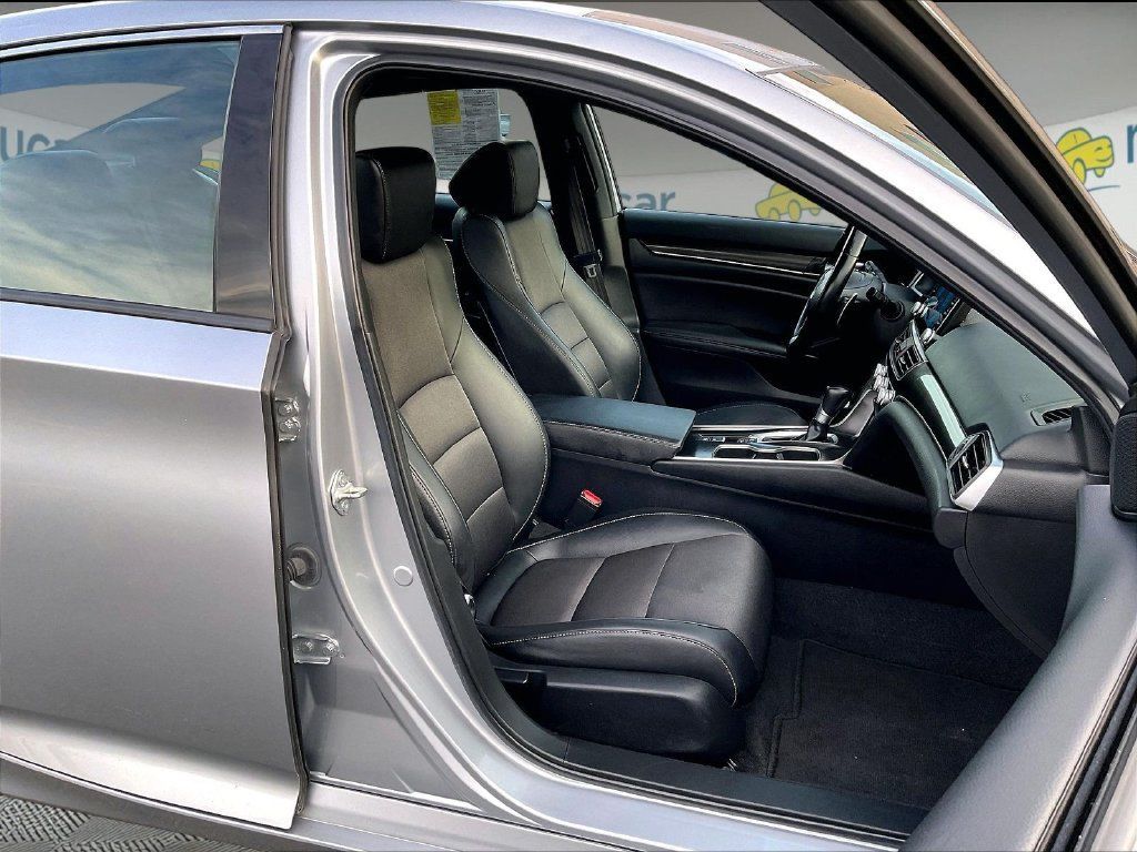 Used 2021 Honda Accord Sport image 11