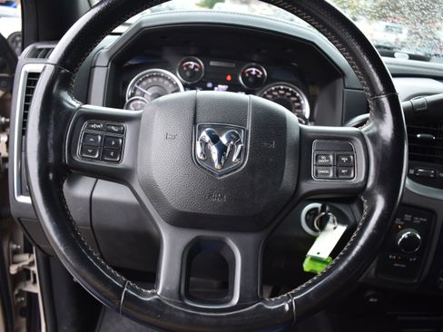 Used 2018 RAM 2500 Power Wagon w/ Leather & Luxury Group image 12