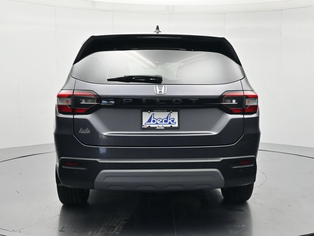 Used 2025 Honda Pilot EX-L image 6