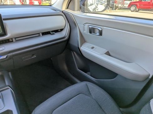 New 2027 Kia Seltos S FWD image 18