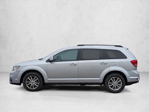 Used 2013 Dodge Journey SXT w/ Flexible Seating Group image 8