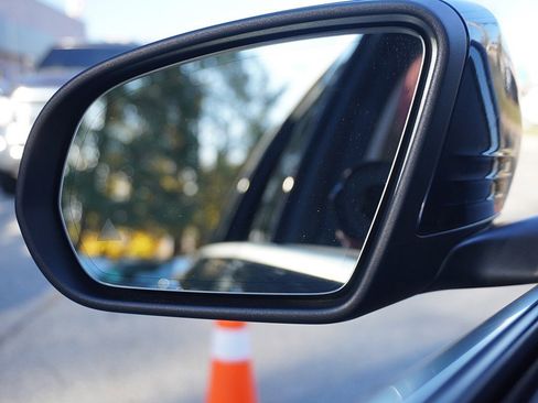 Used 2022 Mercedes-Benz GLC 300 GLC 300 image 43