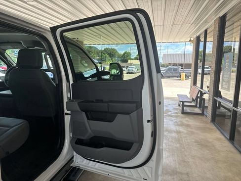 Used 2025 Ford F350 XL w/ XL Driver Assist Package AWD/4WD image 22