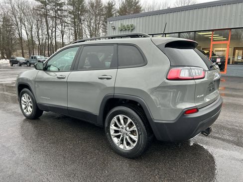 Used 2022 Jeep Cherokee Latitude Lux w/ Sun & Sound Group image 12