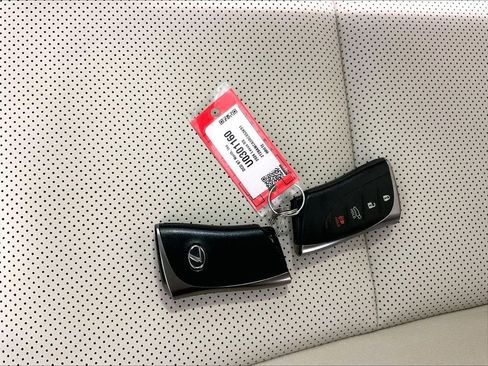 Used 2024 Lexus RX 350 Premium w/ Accessory Package (Z1) AWD/4WD image 31