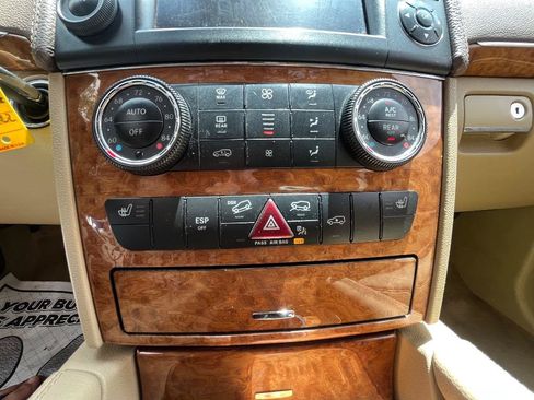 Used 2009 Mercedes-Benz GL 450 4MATIC image 35