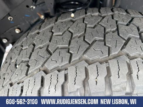 Used 2024 RAM 3500 Tradesman AWD/4WD image 29
