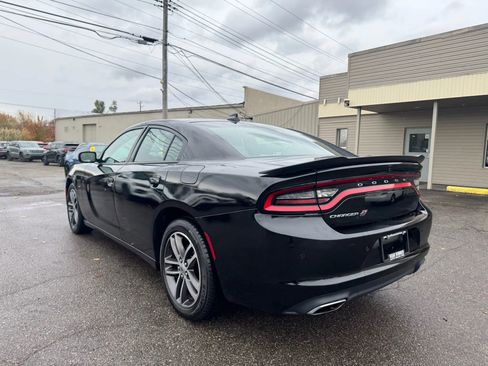 Used 2018 Dodge Charger GT image 7