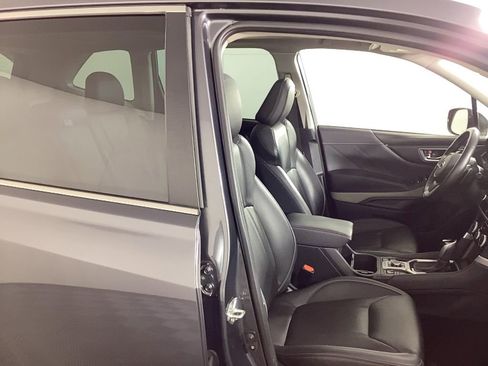 Used 2022 Subaru Forester Limited image 8