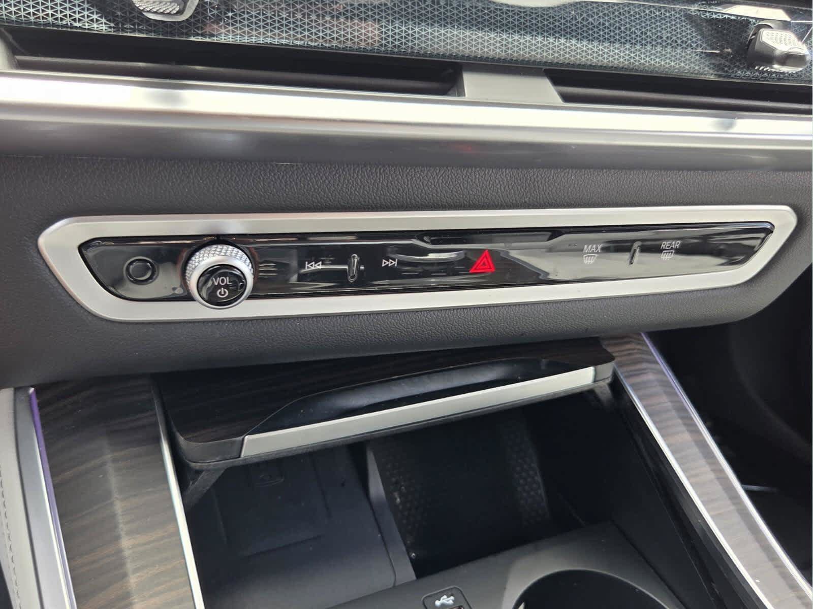 Certified 2026 BMW X5 sDrive40i w/ Premium Package RWD image 25