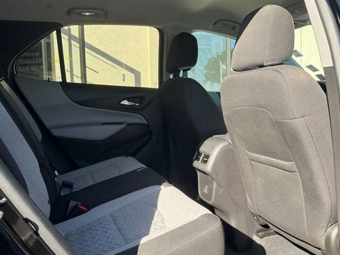 Used 2022 Chevrolet Equinox LT image 26
