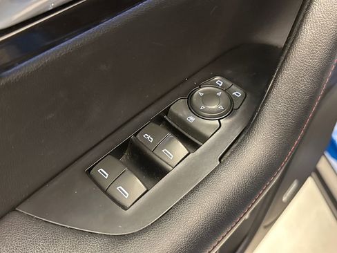 Used 2020 Chevrolet Blazer RS FWD image 19
