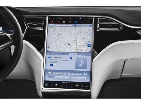 Used 2020 Tesla Model X Long Range image 10