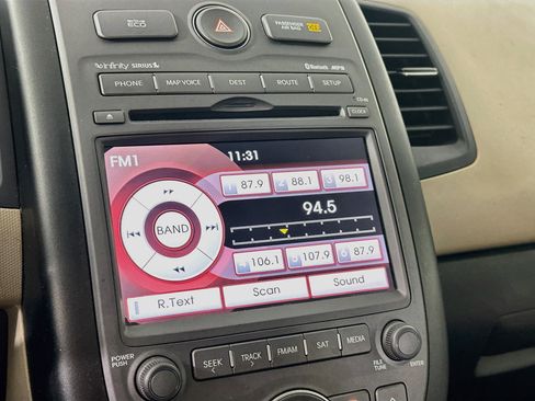 Used 2013 Kia Soul ! w/ Premium Pkg FWD image 21