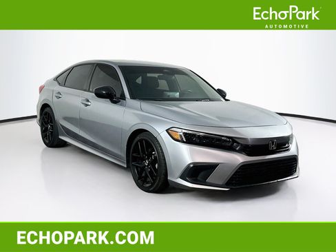 Used 2024 Honda Civic Sport image 1