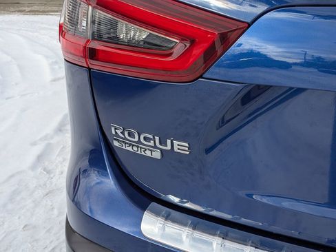 Certified 2020 Nissan Rogue Sport S image 33