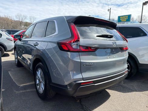 Used 2024 Honda CR-V EX image 11