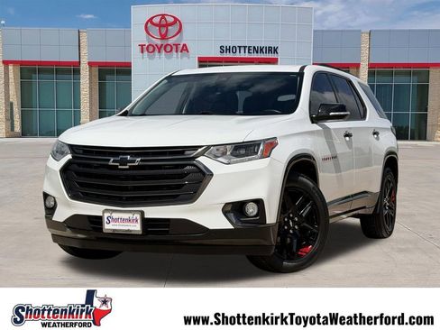 Used 2018 Chevrolet Traverse Premier w/ Redline Edition FWD image 1