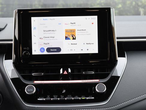 New 2026 Toyota Corolla SE image 10