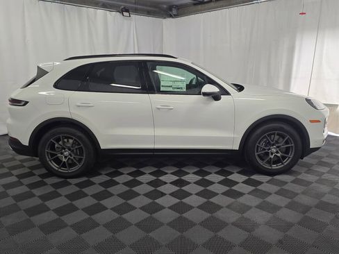 New 2026 Porsche Cayenne image 8