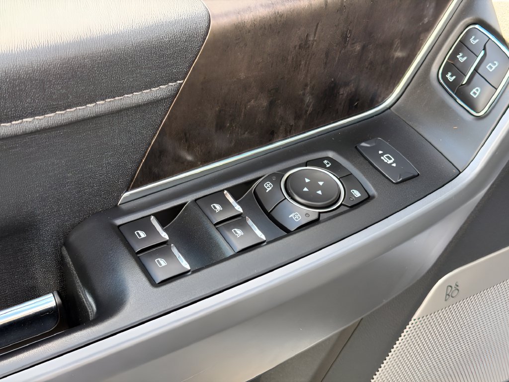 Used 2024 Ford F250 Lariat AWD/4WD image 17