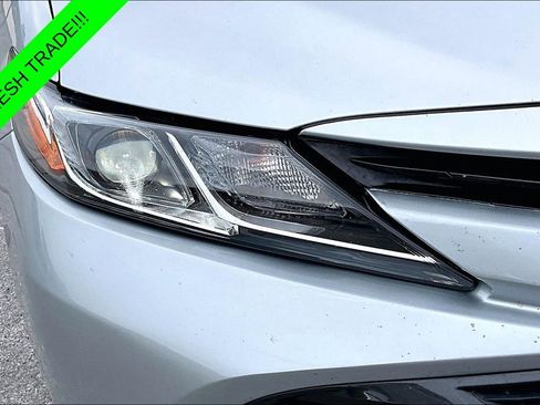 Used 2020 Toyota Camry LE w/ Fleet Convenience Package FWD image 30