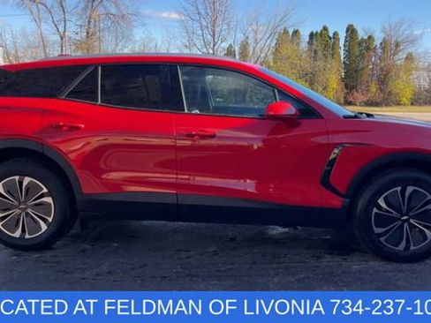 Used 2024 Chevrolet Blazer EV LT image 9